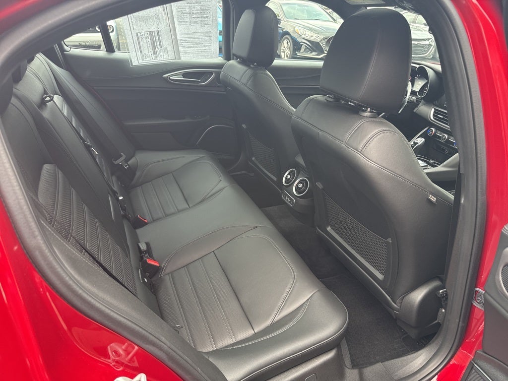 2022 Alfa Romeo Giulia Veloce