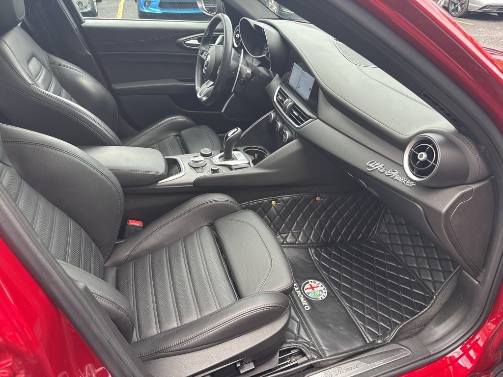 2022 Alfa Romeo Giulia Veloce
