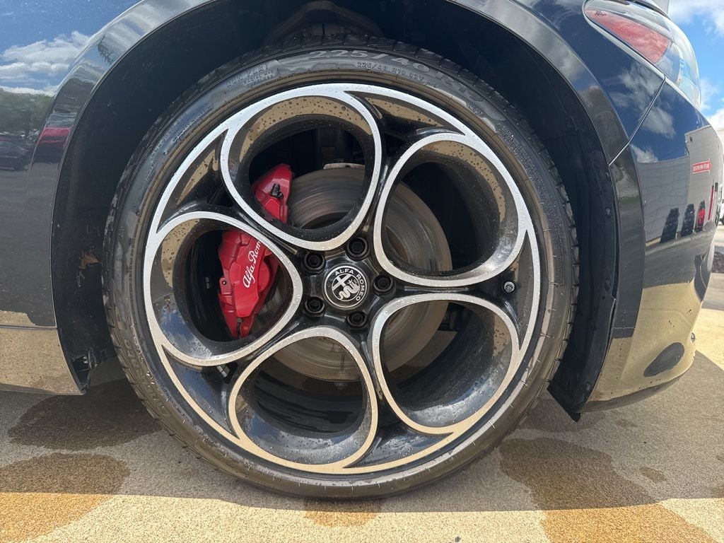 2023 Alfa Romeo Giulia Veloce