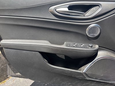 2023 Alfa Romeo Giulia Veloce