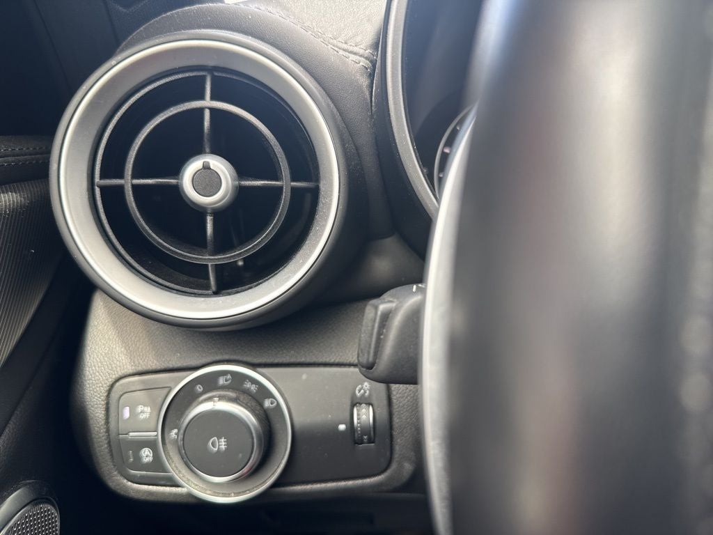 2023 Alfa Romeo Giulia Veloce