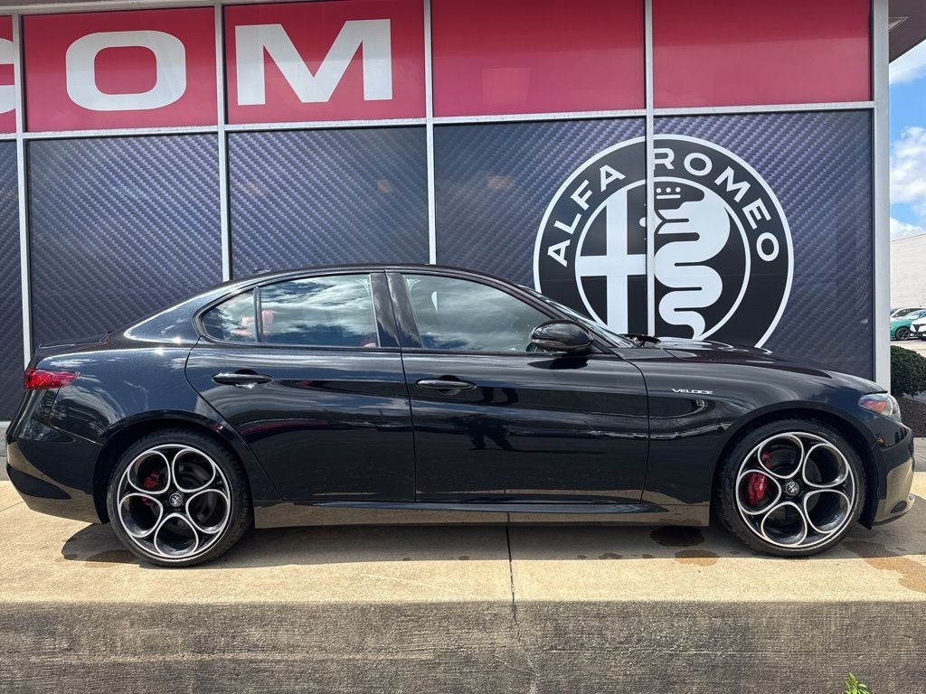 2023 Alfa Romeo Giulia Veloce