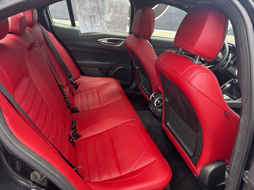 2023 Alfa Romeo Giulia Veloce