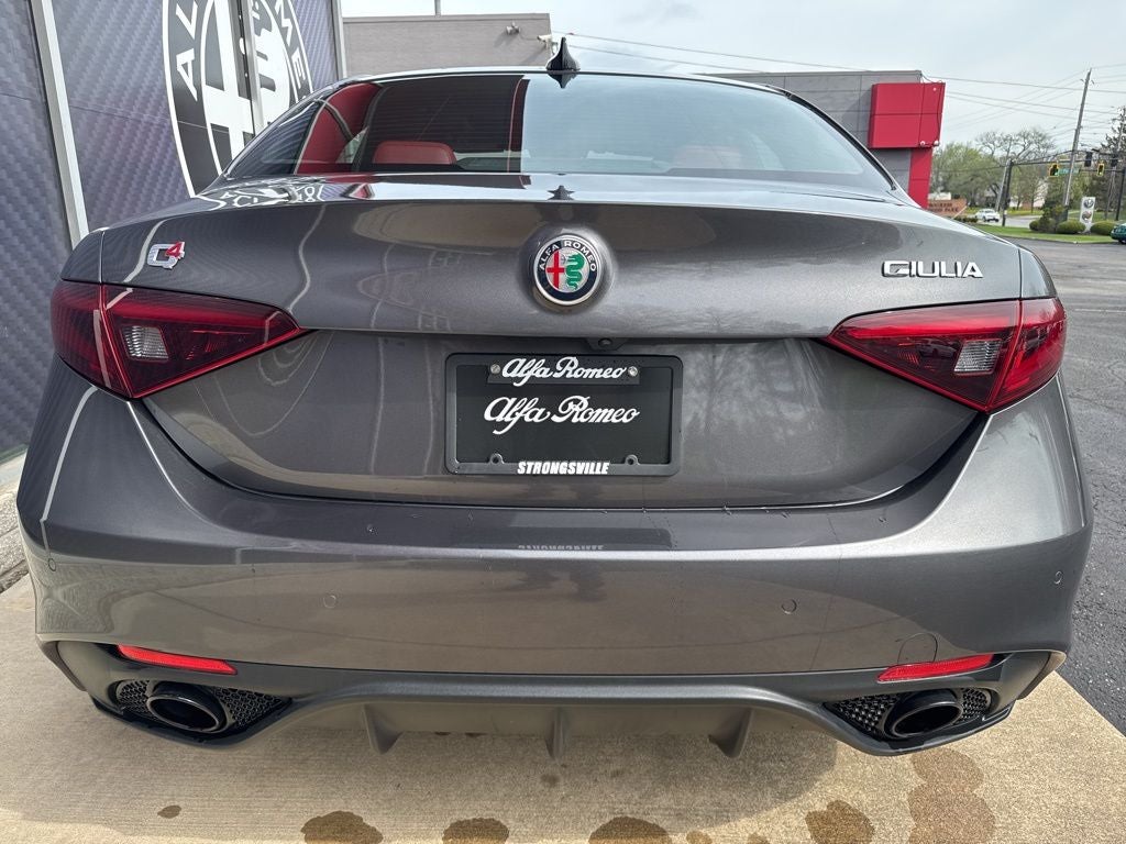 2022 Alfa Romeo Giulia Veloce
