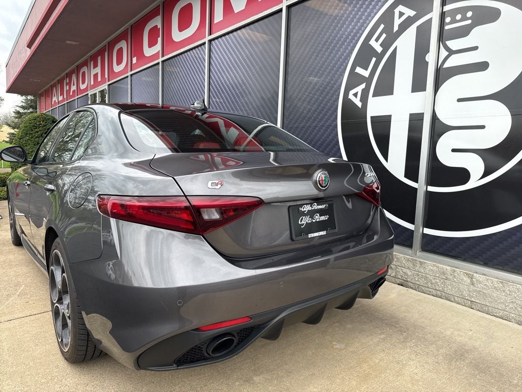 2022 Alfa Romeo Giulia Veloce