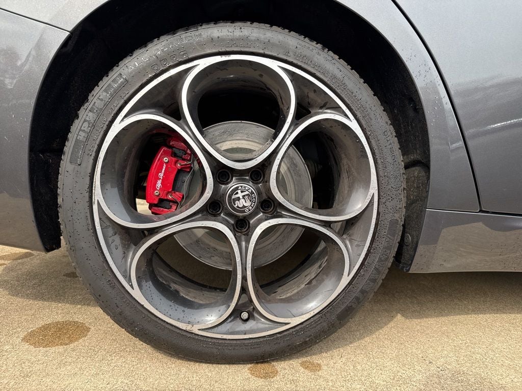 2022 Alfa Romeo Giulia Veloce