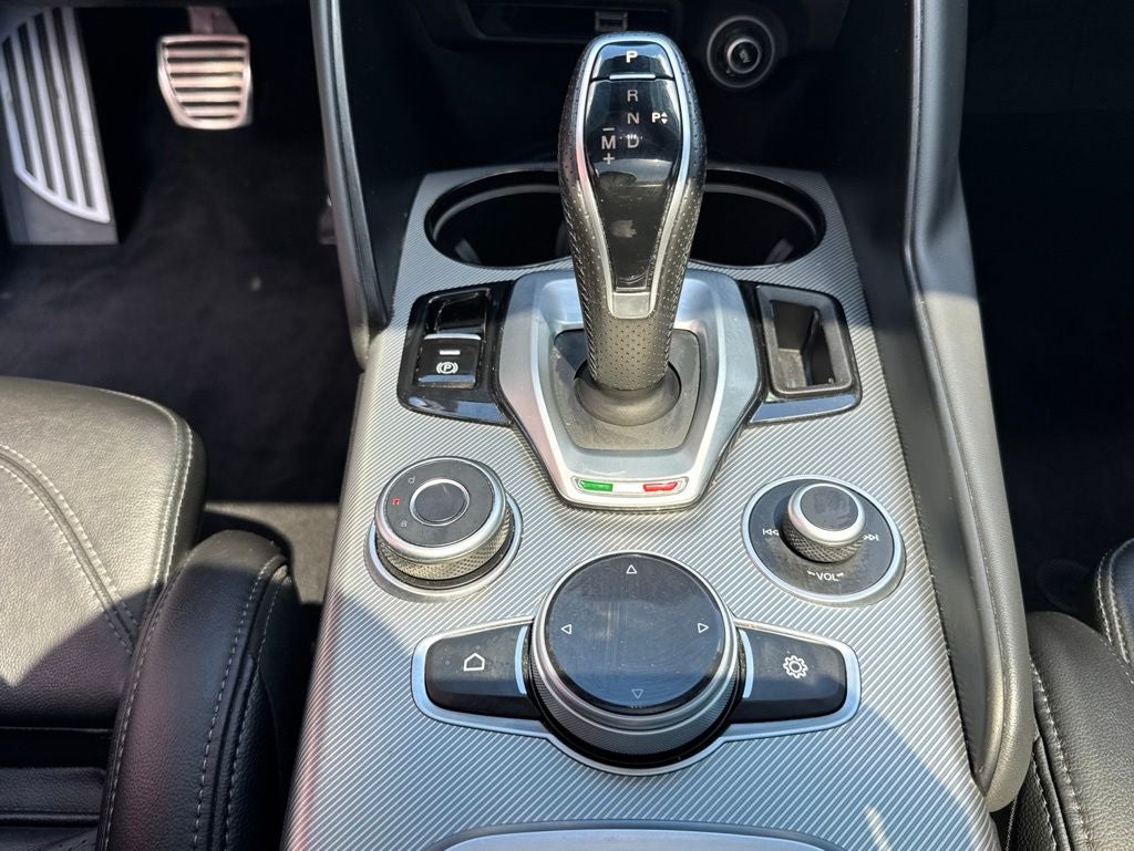 2022 Alfa Romeo Giulia Veloce