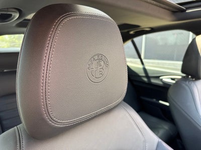 2022 Alfa Romeo Giulia Veloce