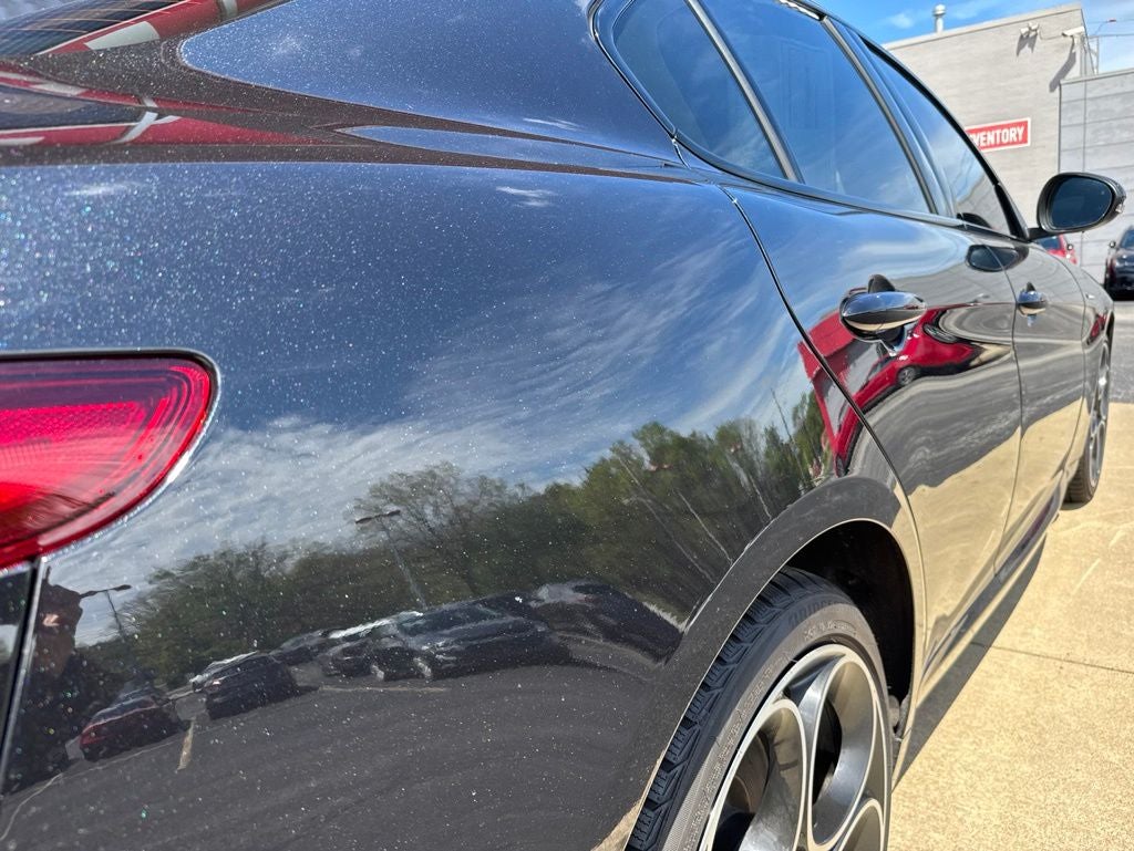 2022 Alfa Romeo Giulia Veloce