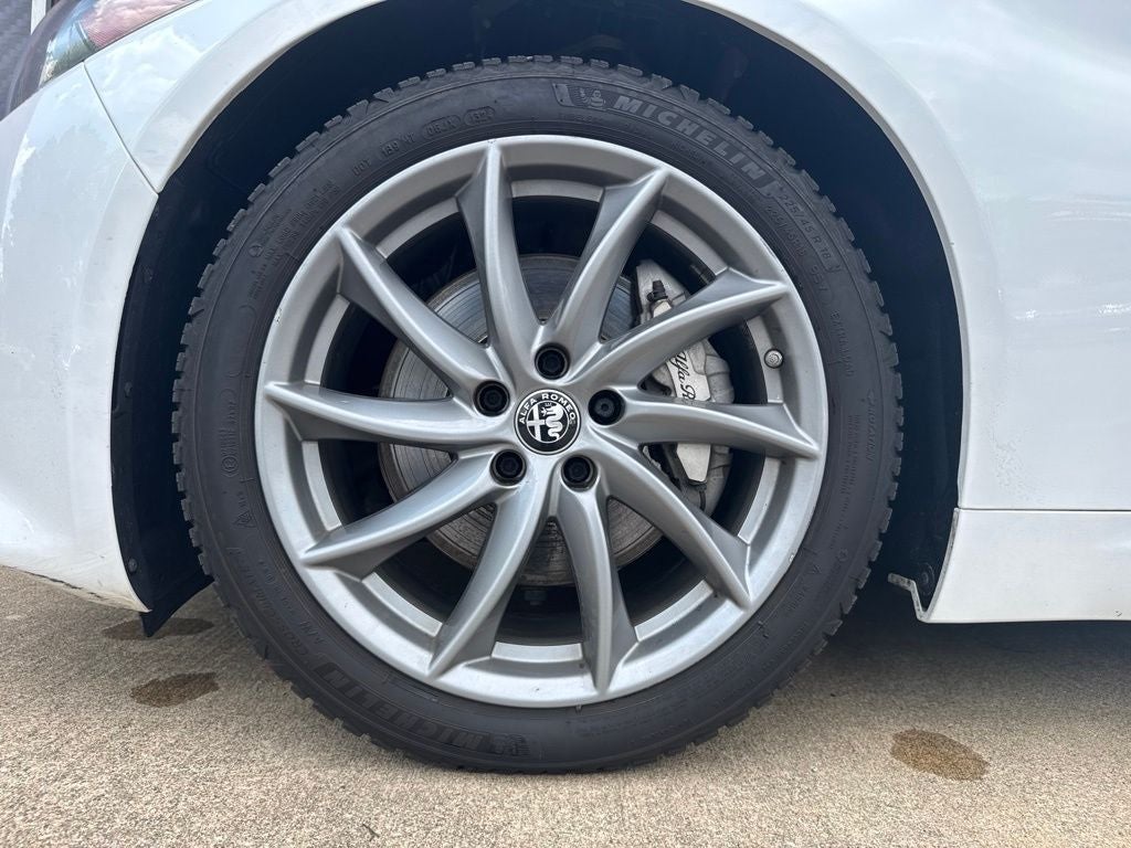 2022 Alfa Romeo Giulia Ti