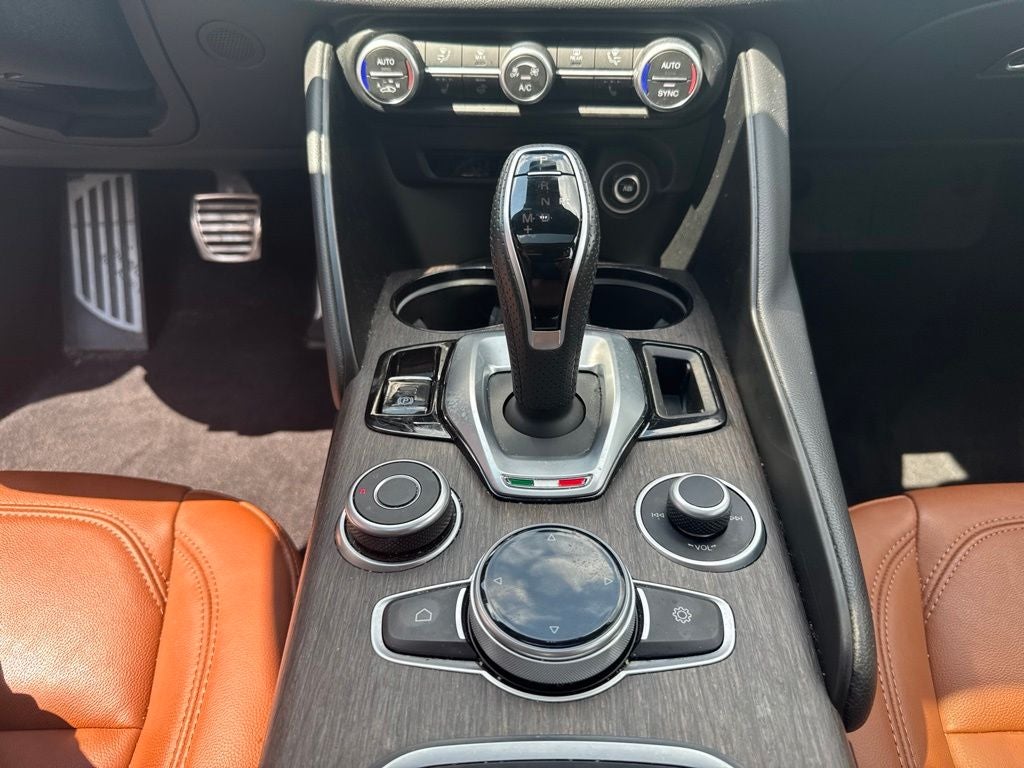 2022 Alfa Romeo Giulia Ti