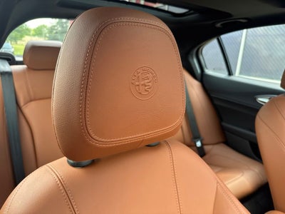 2022 Alfa Romeo Giulia Ti