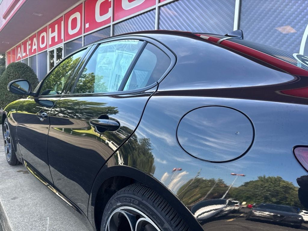 2023 Alfa Romeo Giulia Veloce