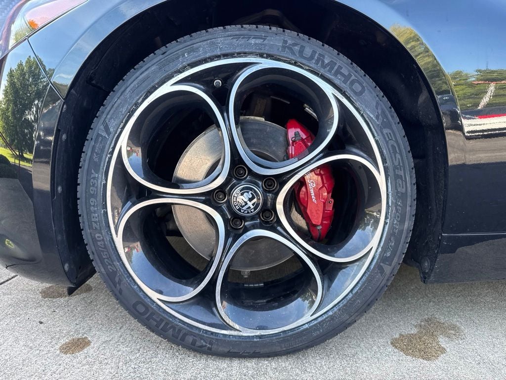 2023 Alfa Romeo Giulia Veloce