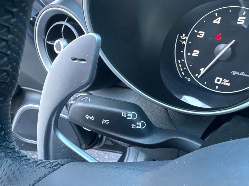 2023 Alfa Romeo Giulia Veloce