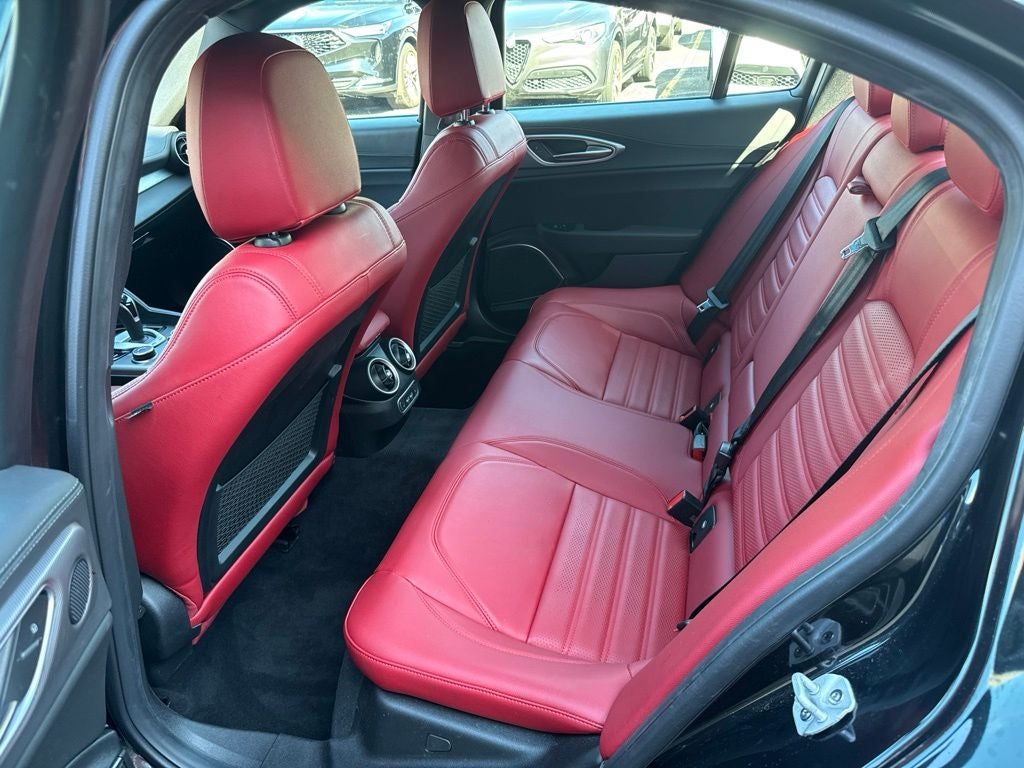 2023 Alfa Romeo Giulia Veloce