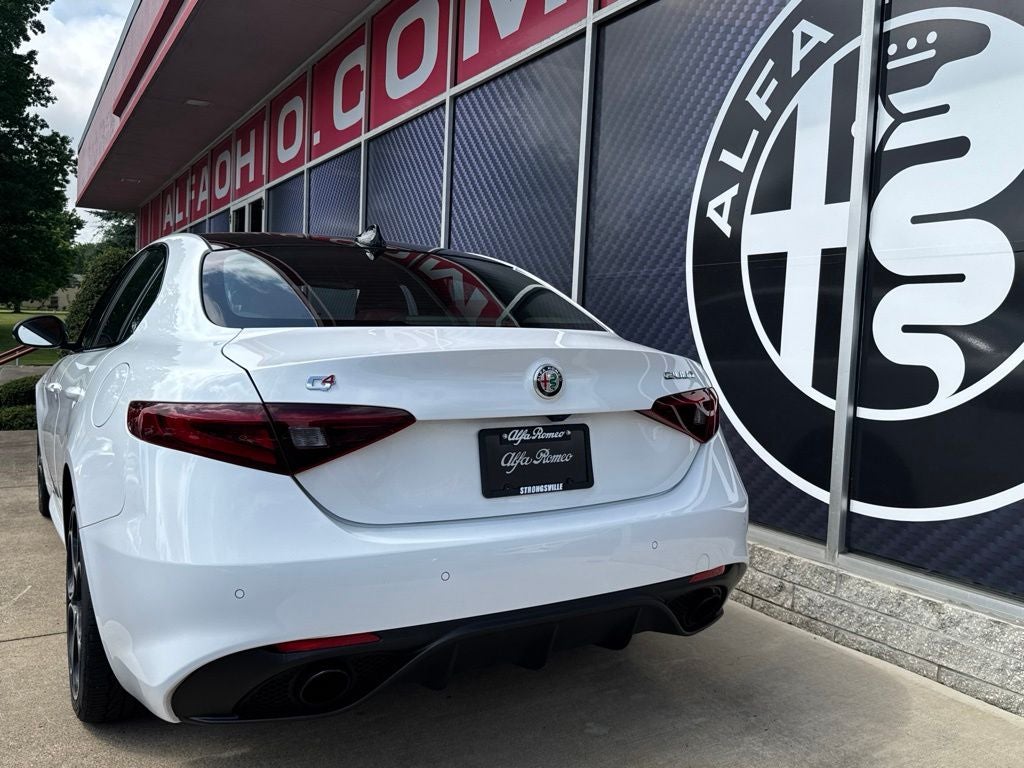 2023 Alfa Romeo Giulia Veloce