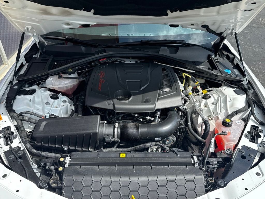 2023 Alfa Romeo Giulia Veloce
