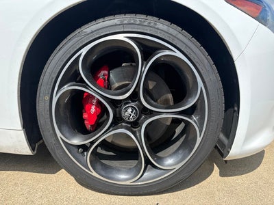 2023 Alfa Romeo Giulia Veloce