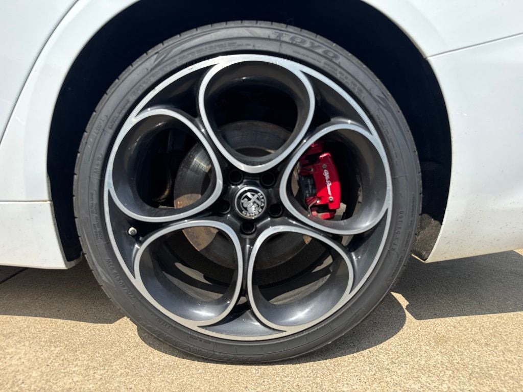 2023 Alfa Romeo Giulia Veloce