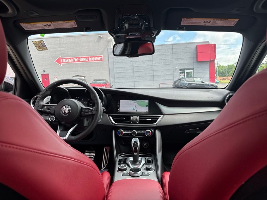 2023 Alfa Romeo Giulia Veloce