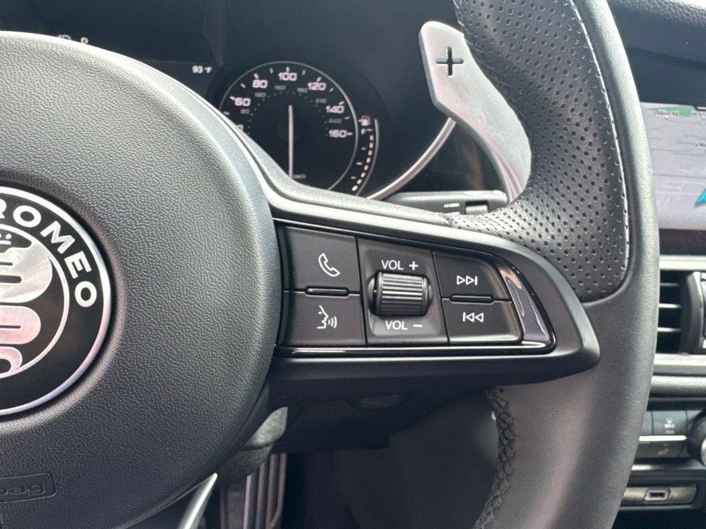 2023 Alfa Romeo Giulia Veloce