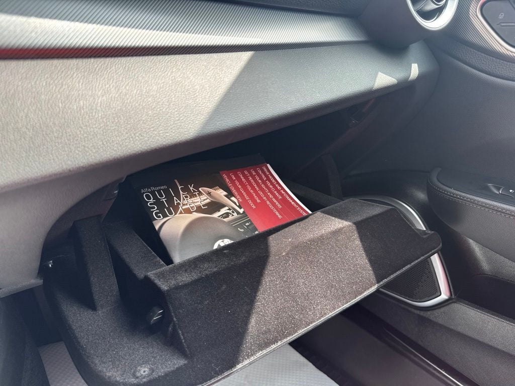 2023 Alfa Romeo Giulia Veloce