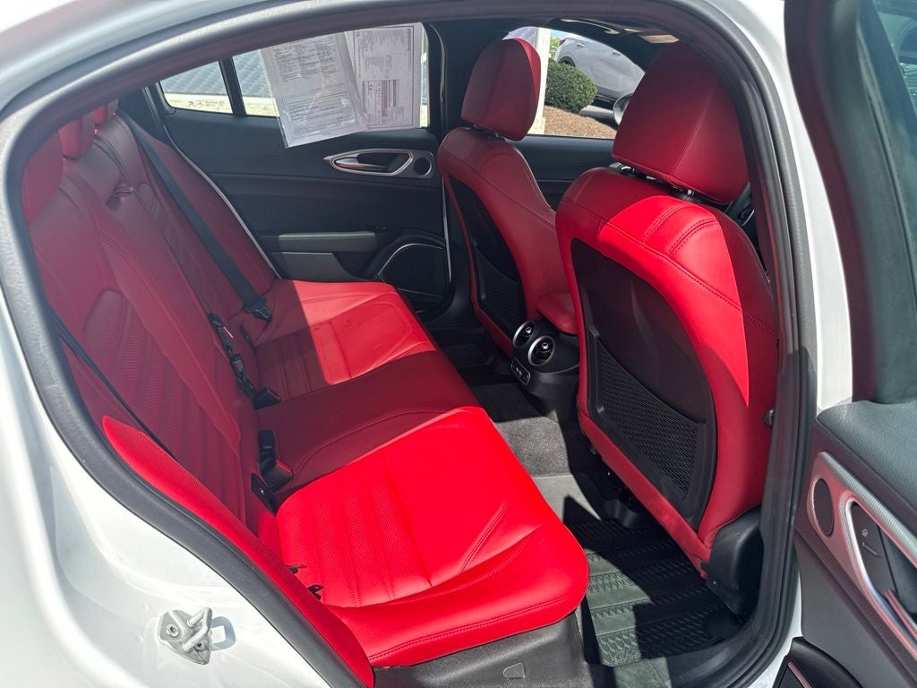 2023 Alfa Romeo Giulia Veloce