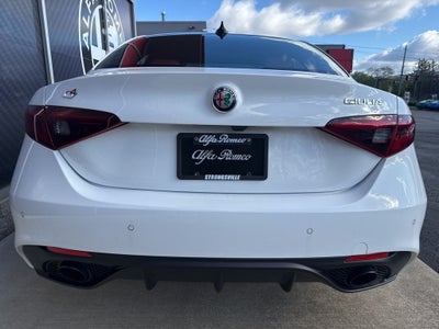 2023 Alfa Romeo Giulia Veloce