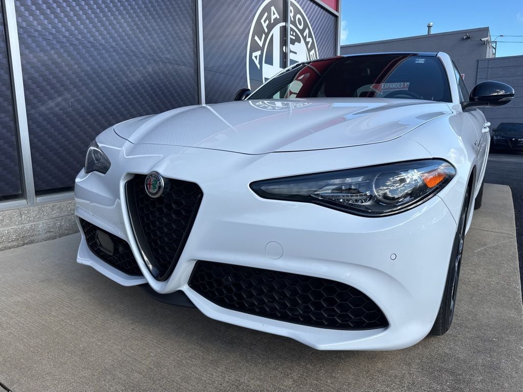 2023 Alfa Romeo Giulia Veloce