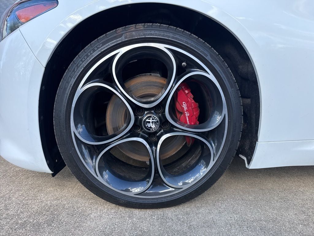 2023 Alfa Romeo Giulia Veloce