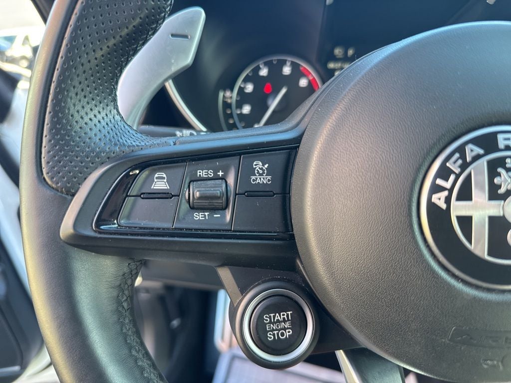 2023 Alfa Romeo Giulia Veloce