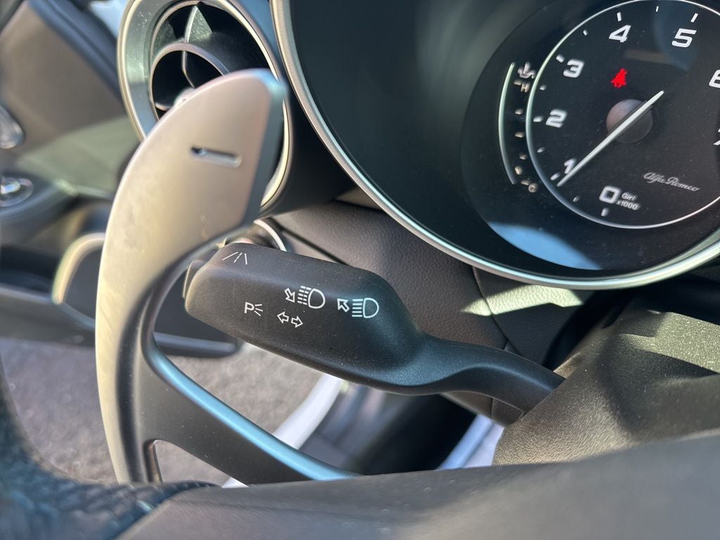 2023 Alfa Romeo Giulia Veloce