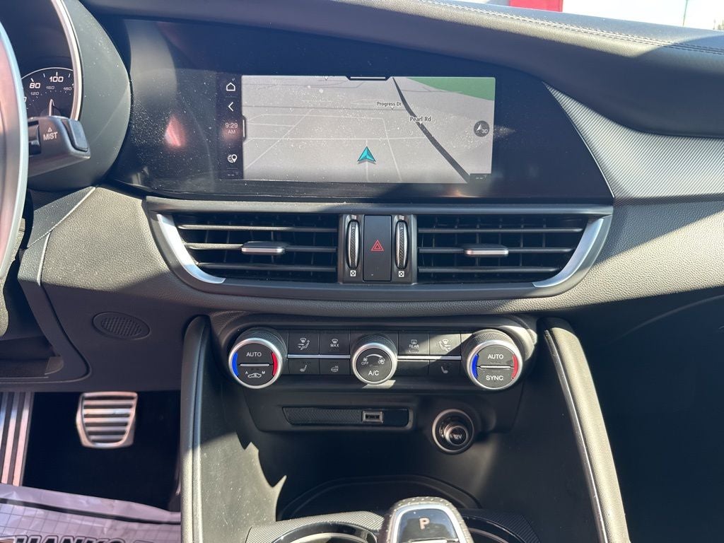 2023 Alfa Romeo Giulia Veloce