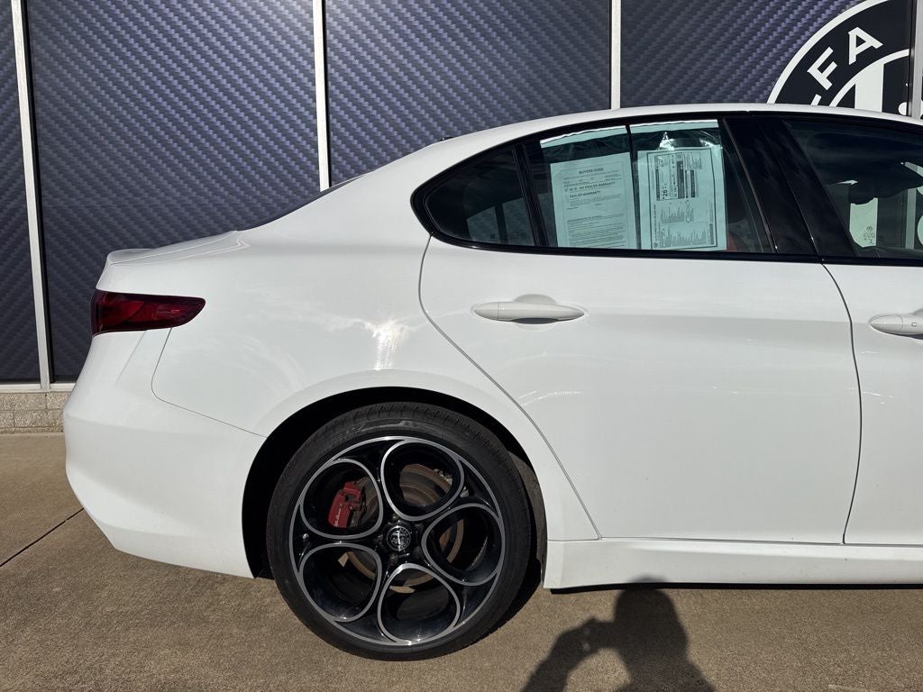 2023 Alfa Romeo Giulia Veloce