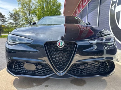 2024 Alfa Romeo Giulia Competizione