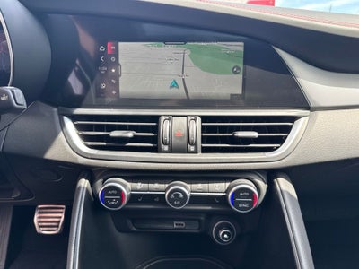 2024 Alfa Romeo Giulia Competizione