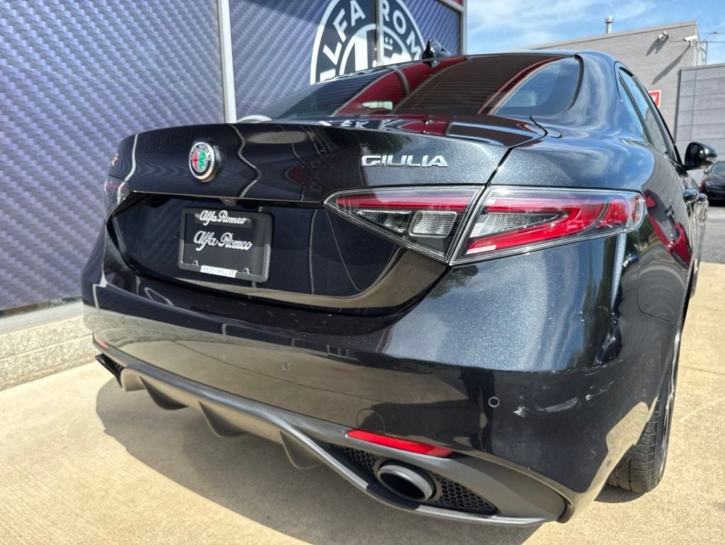 2024 Alfa Romeo Giulia Competizione