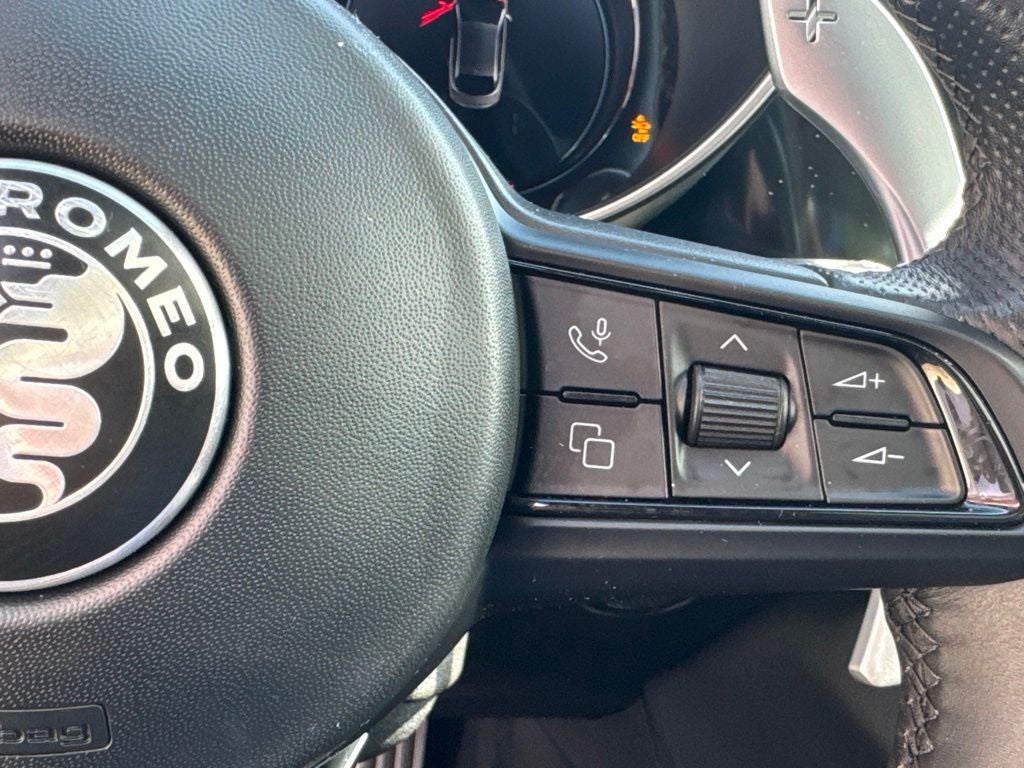 2024 Alfa Romeo Giulia Veloce