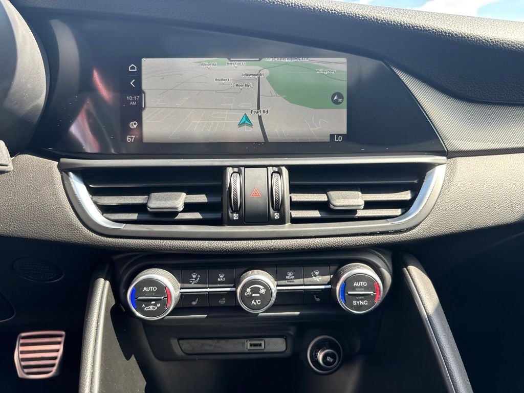2024 Alfa Romeo Giulia Veloce