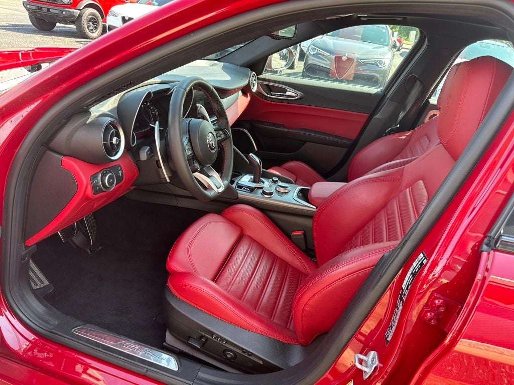 2021 Alfa Romeo Giulia Ti Sport
