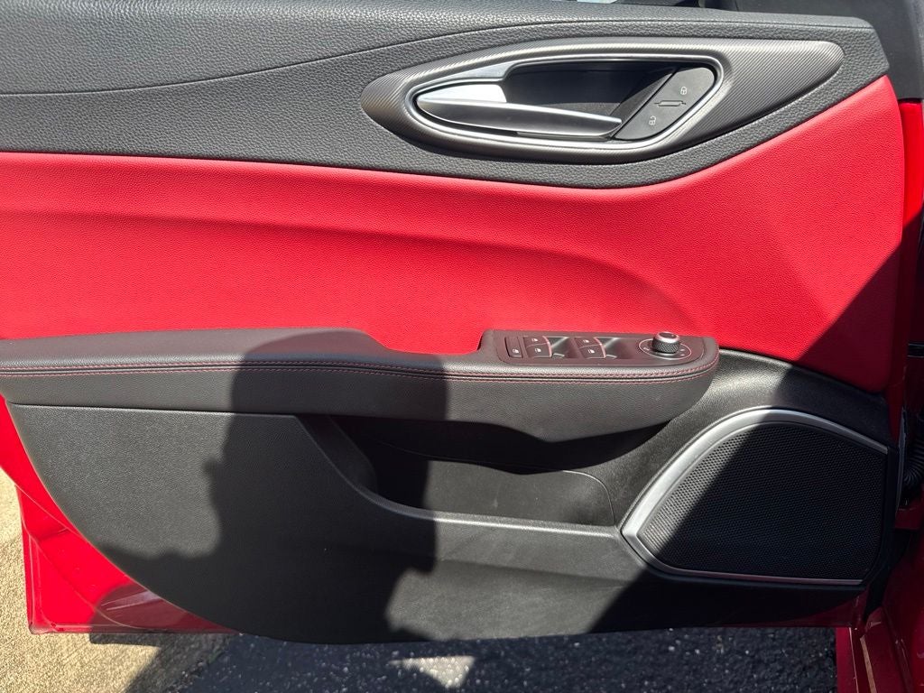 2021 Alfa Romeo Giulia Ti Sport