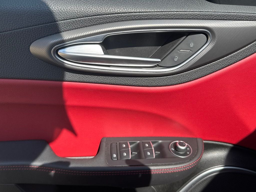 2021 Alfa Romeo Giulia Ti Sport