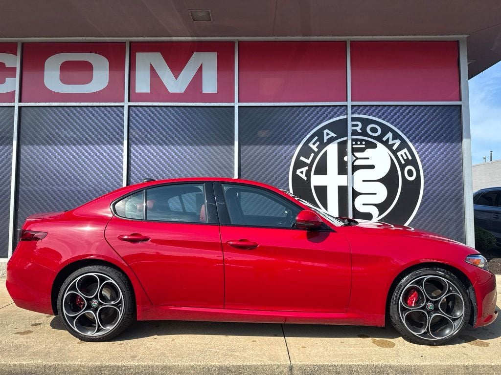2021 Alfa Romeo Giulia Ti Sport