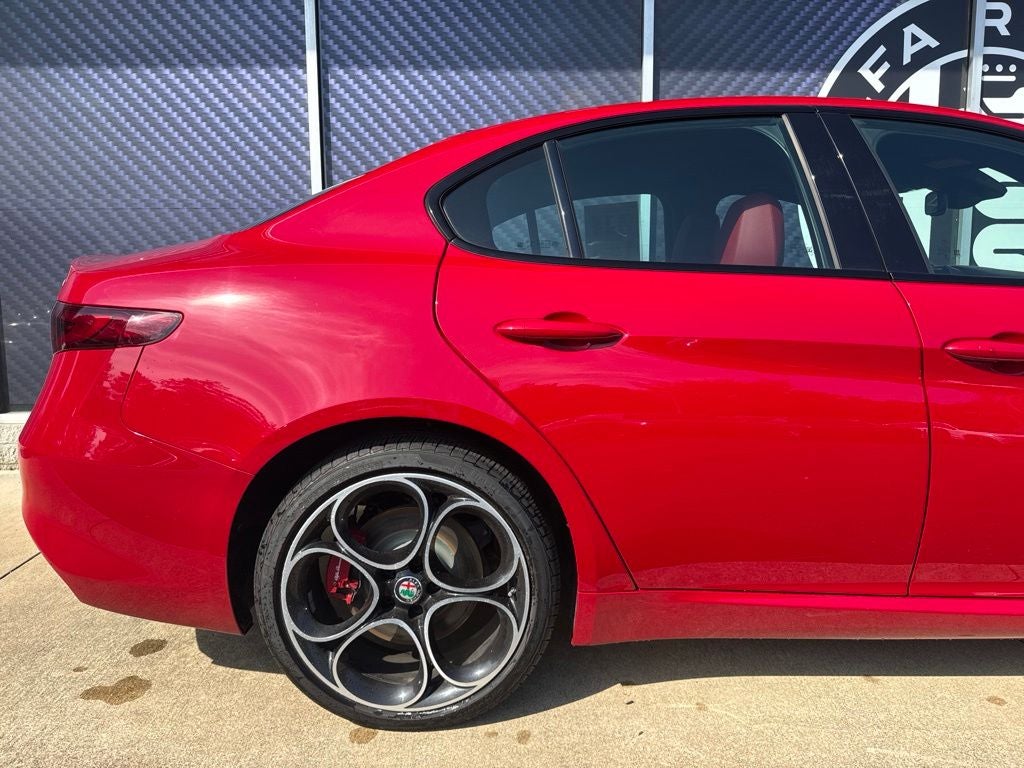 2021 Alfa Romeo Giulia Ti Sport