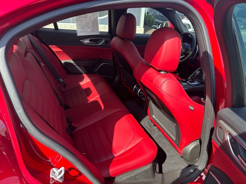 2021 Alfa Romeo Giulia Ti Sport