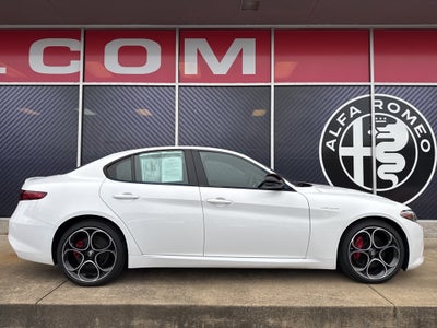 2022 Alfa Romeo Giulia Veloce