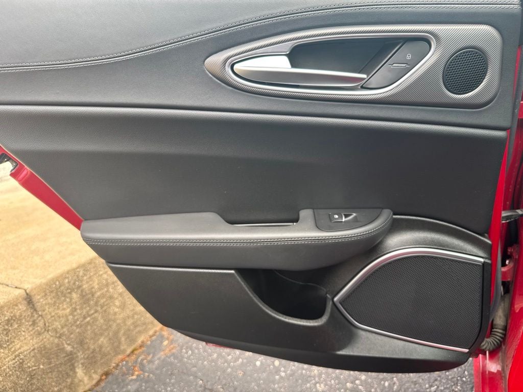 2023 Alfa Romeo Giulia Veloce