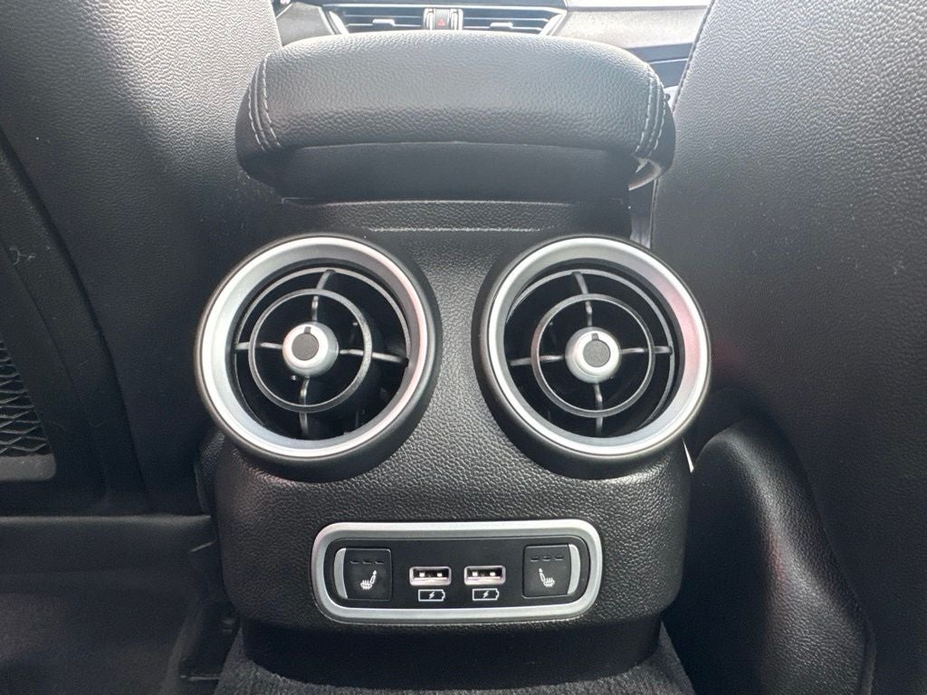 2023 Alfa Romeo Giulia Veloce
