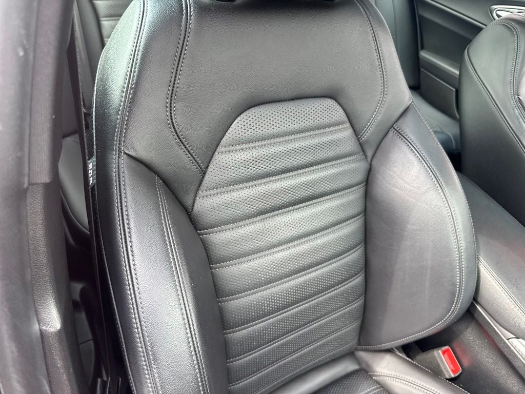2023 Alfa Romeo Giulia Veloce